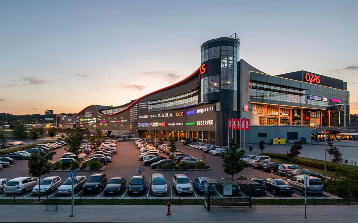 New Swimming Pool Building in Vilnius’ OZAS Mall, Lithuania